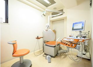 秋澤歯科医院 小金井市 完全個室の診察室