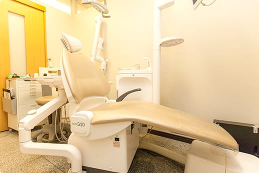 御徒町パーク歯科クリニック 診察室の写真