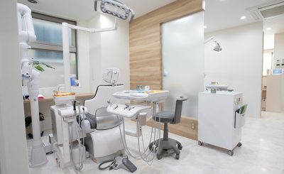 むらい歯科クリニック 新宿駅 診察室の写真
