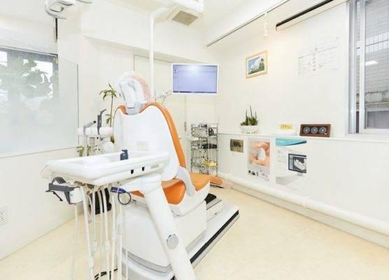 岡崎歯科医院 診療室 三鷹